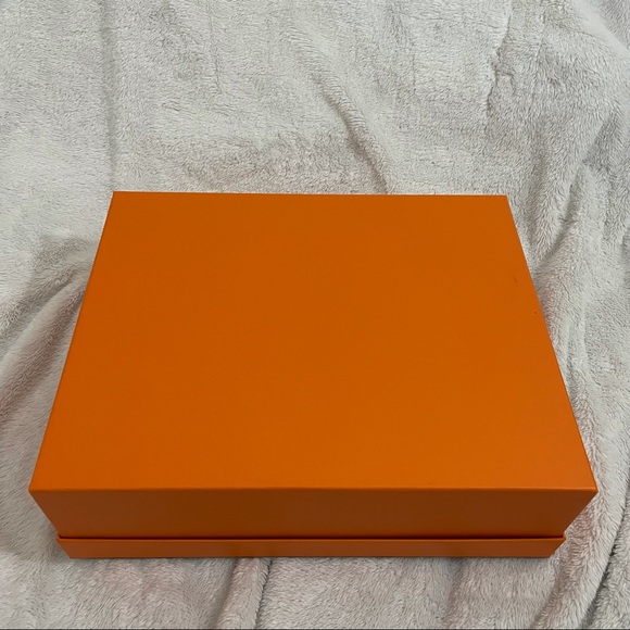 Authentic Hermès empty box with bag - Picture 7 of 11
